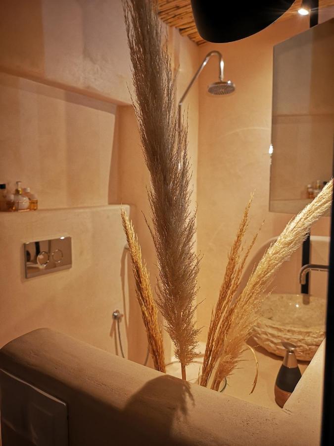 Gratelia Studio دامنوني المظهر الخارجي الصورة