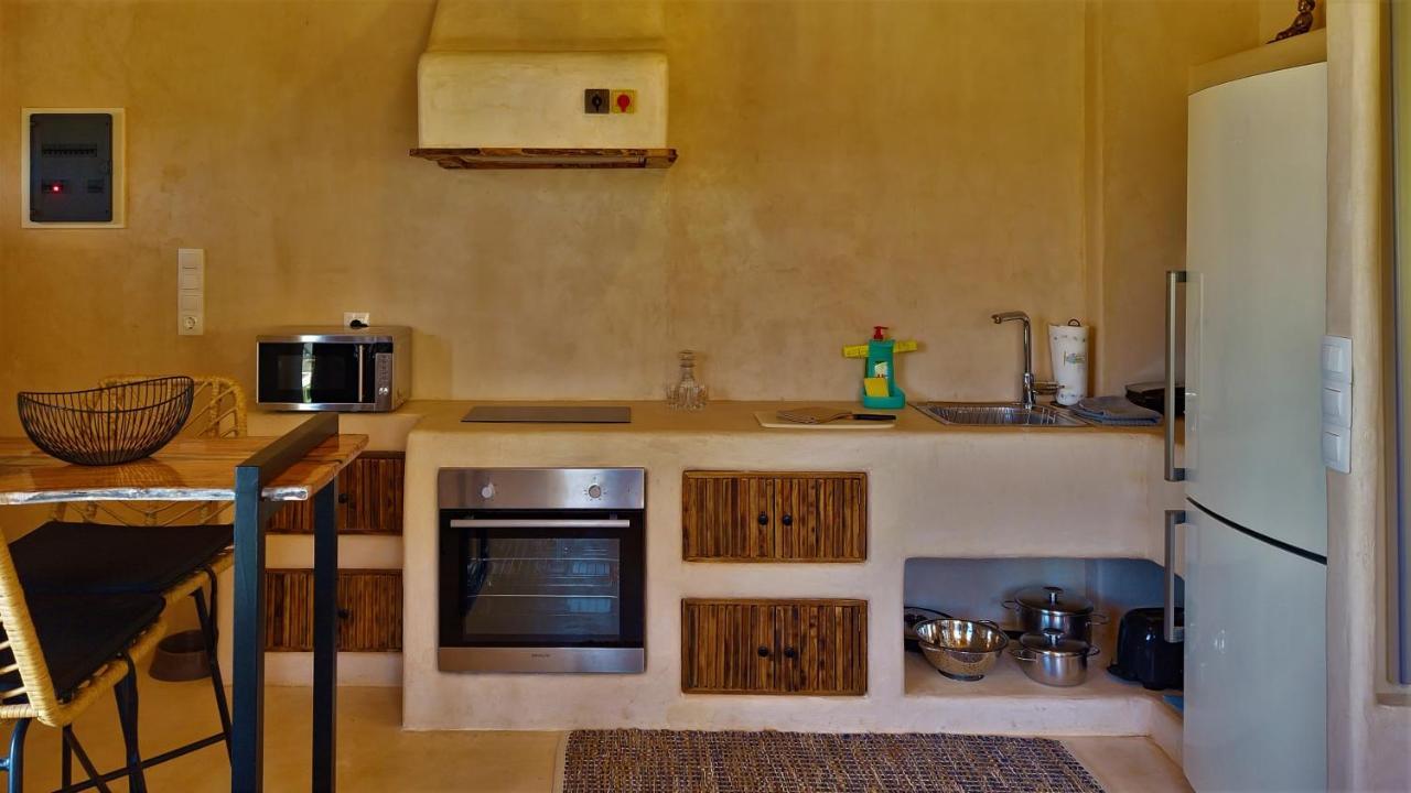 Gratelia Studio دامنوني المظهر الخارجي الصورة